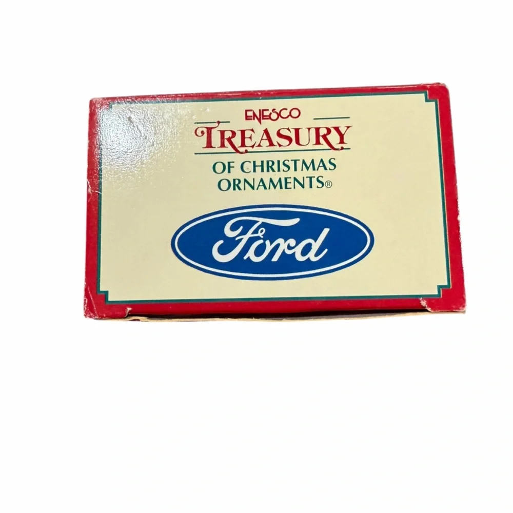 Enesco Treasury Ford Thunderbird “T-Bird” Ornament 1995‎ Limited Edition